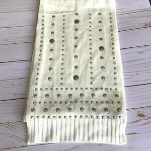 Michael Kors knitted dome scarf. White with silver studs. NWT
C